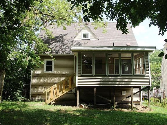 3rd image of 154 Malacca St