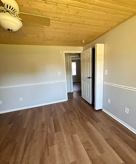 6962 Northview Dr — Photo 9