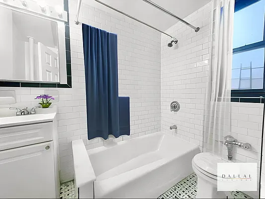 Rented by DALLAL | media 8