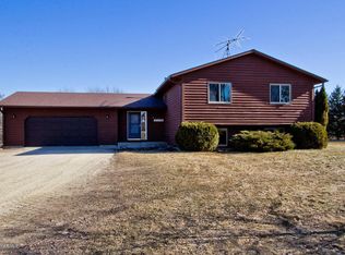 1426 Woodbary Ct SE, Rochester, MN 55904