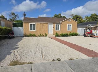 1011 NW 64th St, Miami, FL 33150