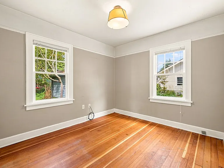 6521 SE 16th Ave — Photo 11