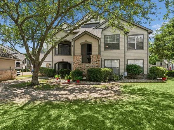 350 Emerald Forest Blvd APT 7203, Covington, LA 70433