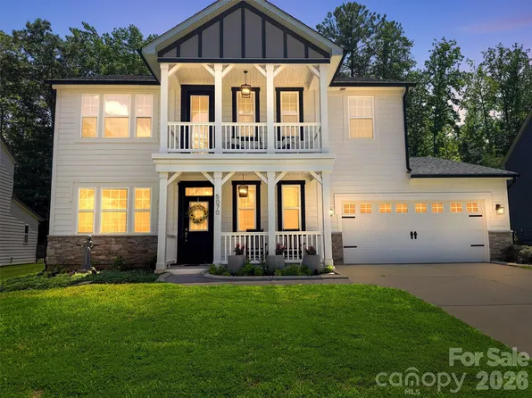 5070 Watersail Way, Clover, SC 29710