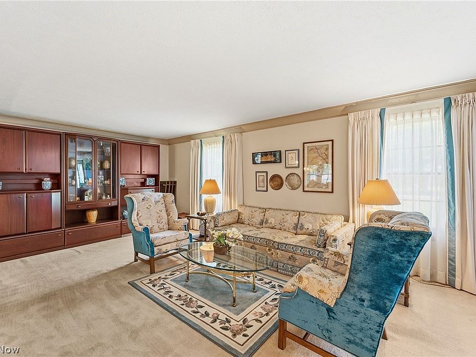 3965 Laurel Glenn Dr, Broadview Heights, OH 44147 | Zillow