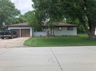 440 Cathy Ave, Fremont, NE 68025