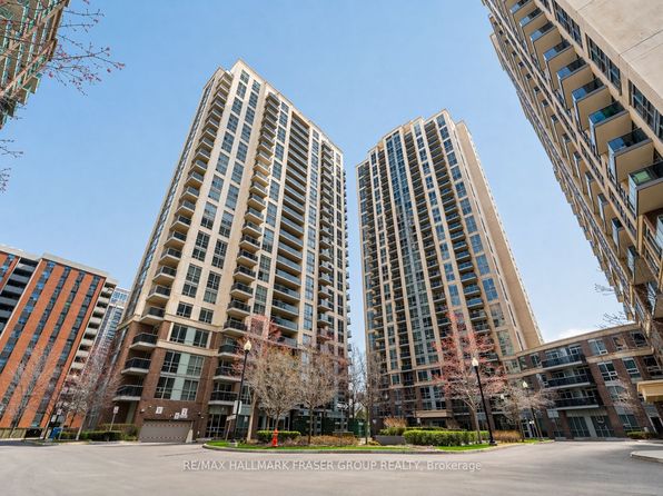 5 Michael Power Pl #905, Toronto, ON M9A 0A3