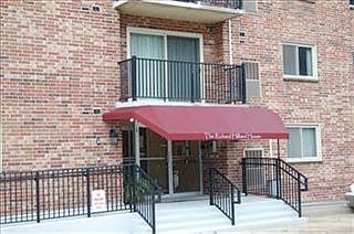 1st image of 15555 Hilliard Rd APT 402