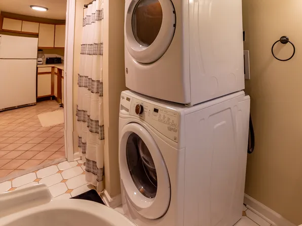 339 Hamilton St Unit 2, Albany, NY 12210