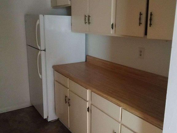 4th image of 1706 Tubello Ct #C