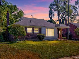 17700 Plainview Ave, Detroit, MI 48219