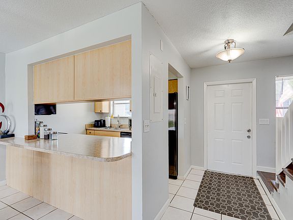 2nd image of 4702 Pier Drive