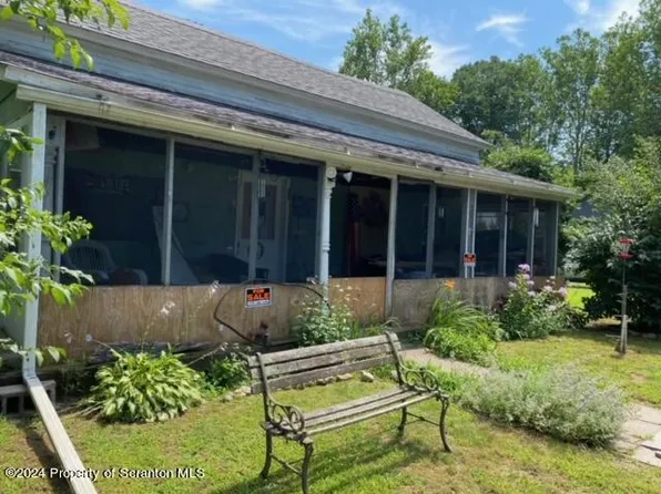 46 Myers Ln, Monroe Township, PA 18657