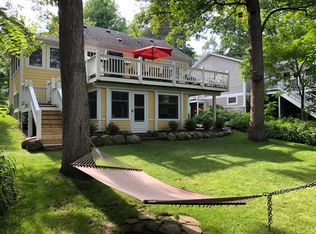 667 Agaming Rd, Fontana, WI 53125