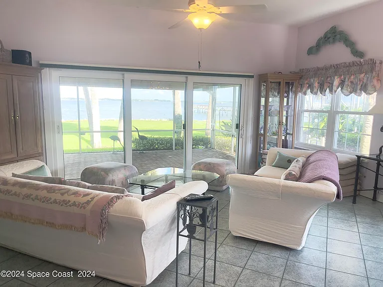 408 La Costa St — Photo 6