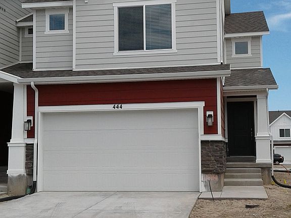 4th image of 444 S Fox Chase Ln