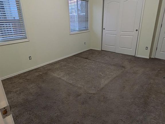 2nd image of 1354 Elliot Rd #3