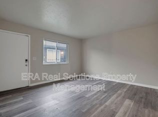 2460 Hiawatha St, Columbus, OH 43211