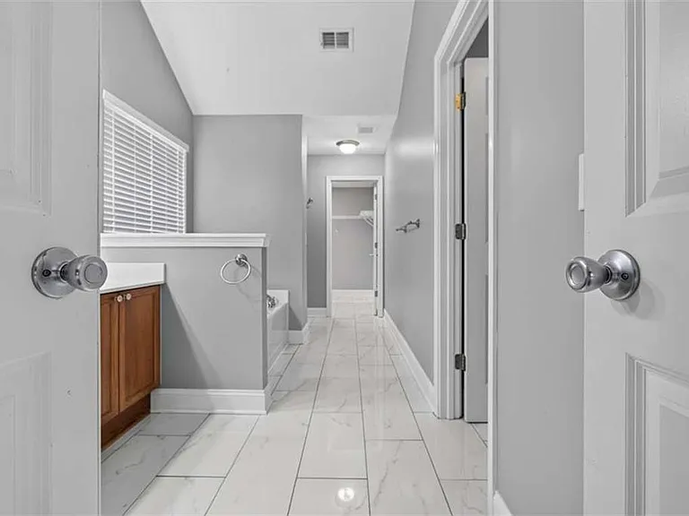 153 Fitzroy Ln — Photo 42
