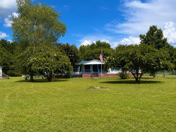 9963 Bloomville Rd, Manning, SC 29102