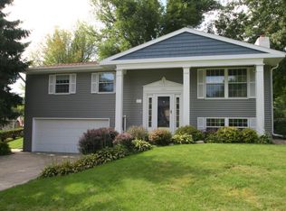 2121 Viking Dr NW, Rochester, MN 55901