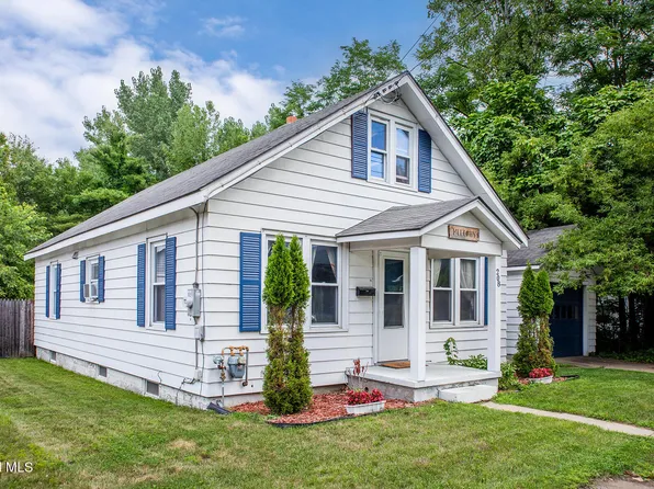208 Sanford Street, Glens Falls, NY 12801
