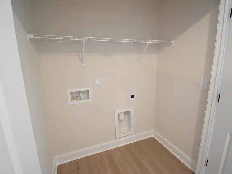 3519 Narrow Ln — Photo 31