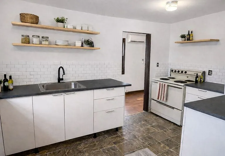 7015 N Greeley Ave #2 — Photo 6