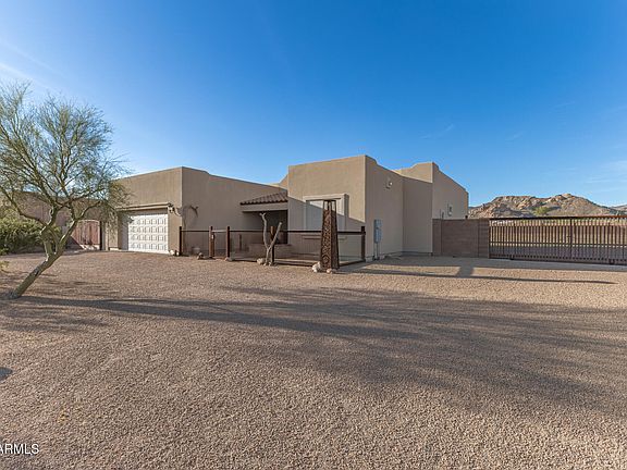 2nd image of 304 E MCKELLIPS Boulevard