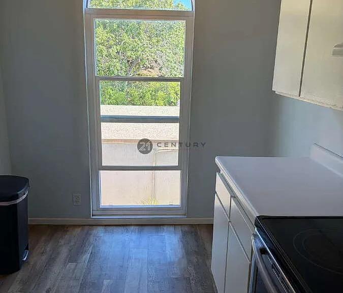 4827 Collwood Blvd — Photo 8