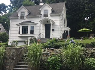 37 Simmons Rd, Hingham, MA 02043