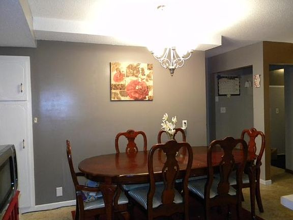 5th image of 1408 Blossom Ln