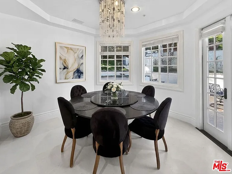 14132 Beresford Rd — Photo 21