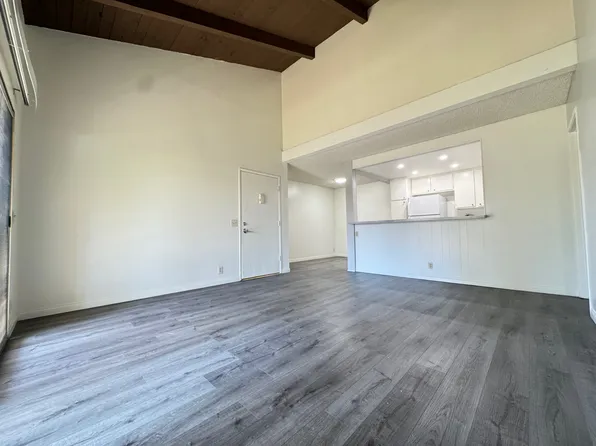 1133 E Alosta Ave, Azusa, CA