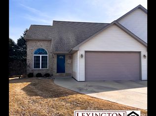 276 Tony Ln, Green Bay, WI 54303