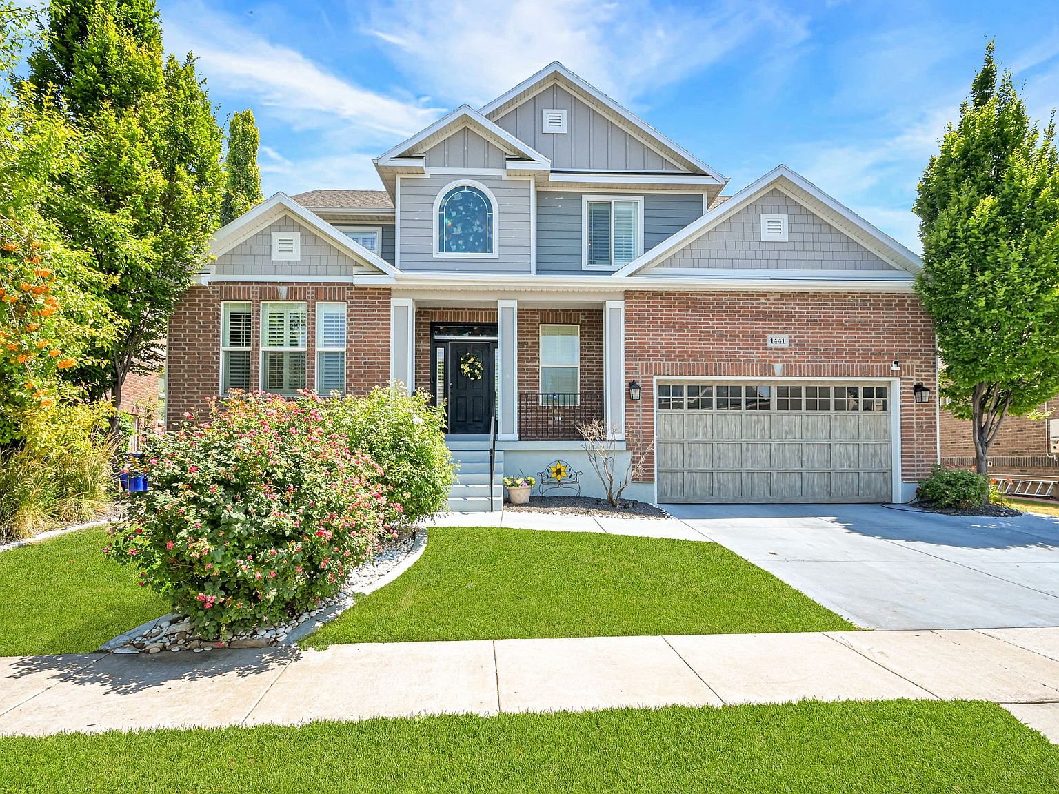 1441 S Brookshire Dr