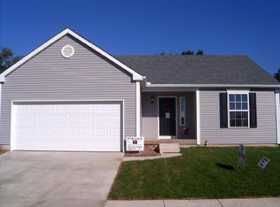 209 Compton Ct, New Carlisle, IN 46552