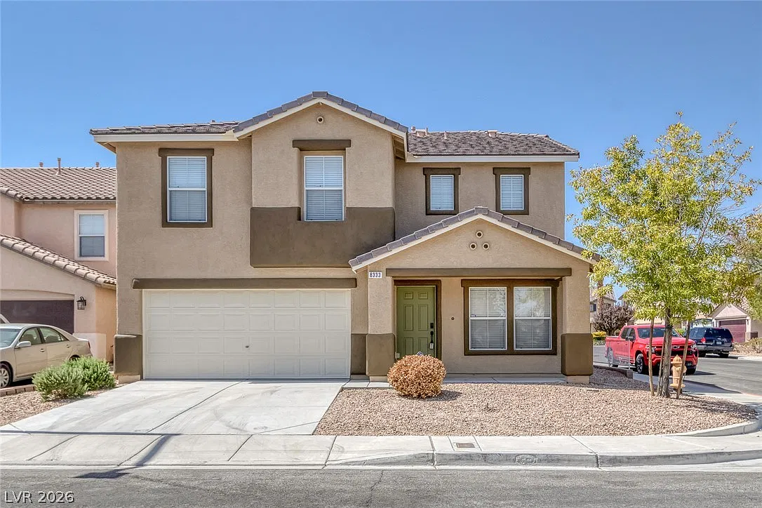 3 bed, 2.5 bath, 2492 sqft, $2,266 — Photo 1