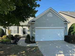 419 Garnet Ct, Fort Mill, SC 29708