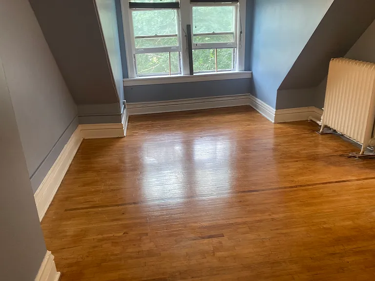 409 Ashland Ave #9 — Photo 25