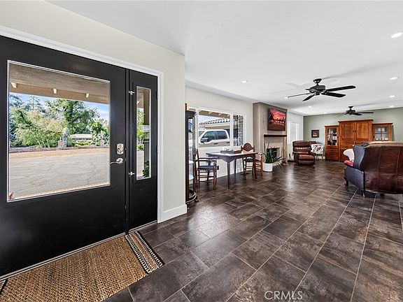 3rd image of 645 Los Altos Dr