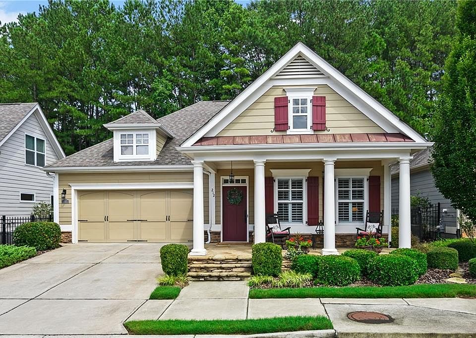 1st image of 212 Clover Ln