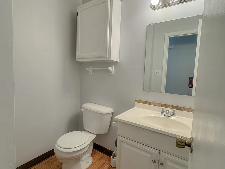 17 Weyland Dr — Photo 8