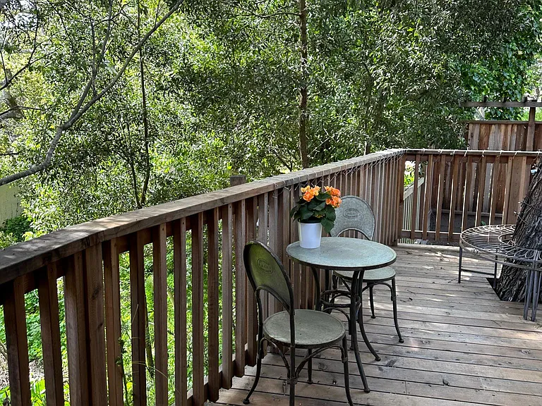 2 Vizcaino NW — Photo 15