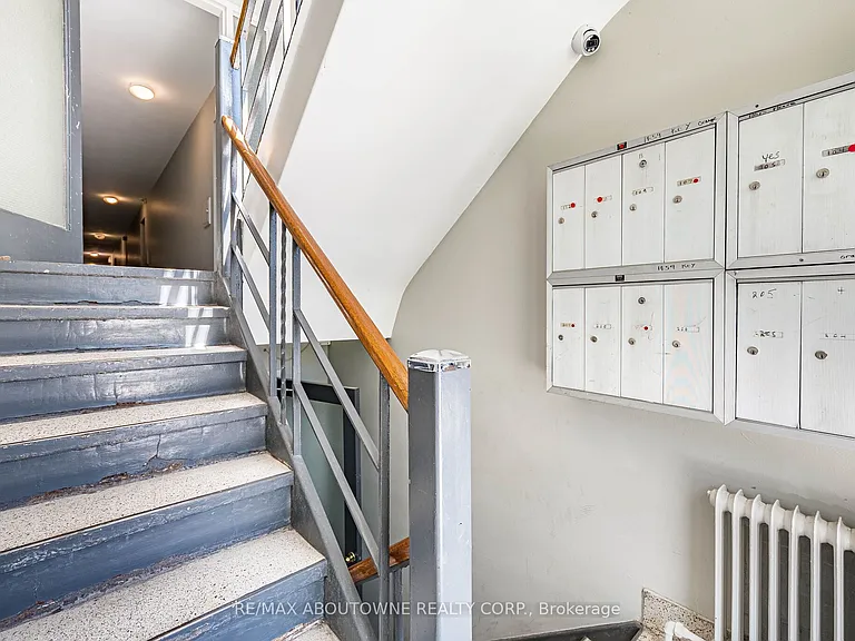 57 Mericourt Rd #203 — Photo 6