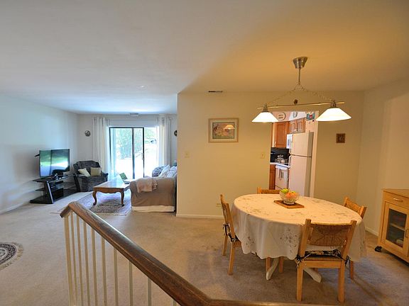 4th image of 1020 Cottonwood Ct #1BL