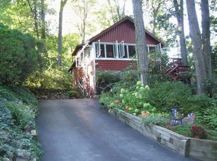 208 Aniwa Rd, Highland Lakes, NJ 07422