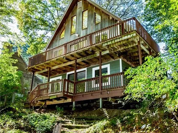 99 Indian Run Trl, Smithfield, RI 02917