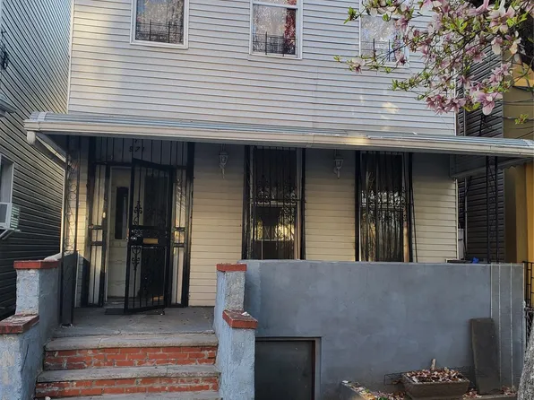 971 Teller Avenue, Bronx, NY 10456