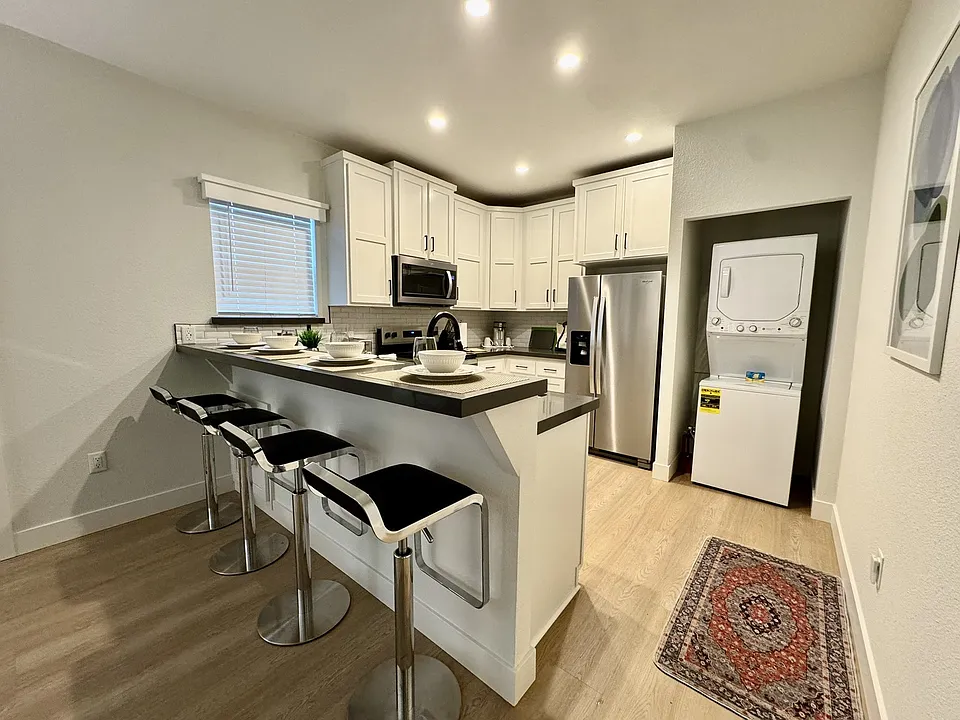 53 N Conejo School Rd